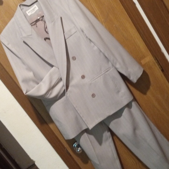 Lew Magram Collection Gray Pinstripe Suit Vintage New - Picture 2 of 16